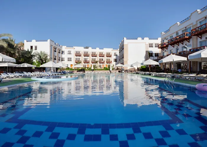 Falcon Naama Star Sarm es-Sejk