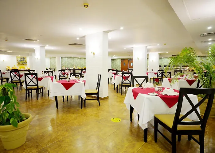 Üdülőközpont Falcon Naama Star Sarm es-Sejk